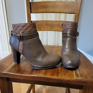 Rialto brand, size 7 and 1/2, brown booties